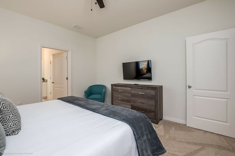 Villa 5272oak