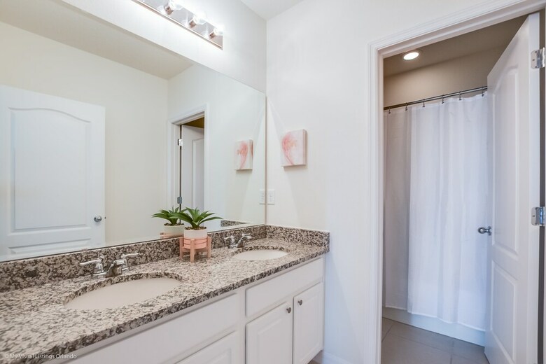Villa 5272oak