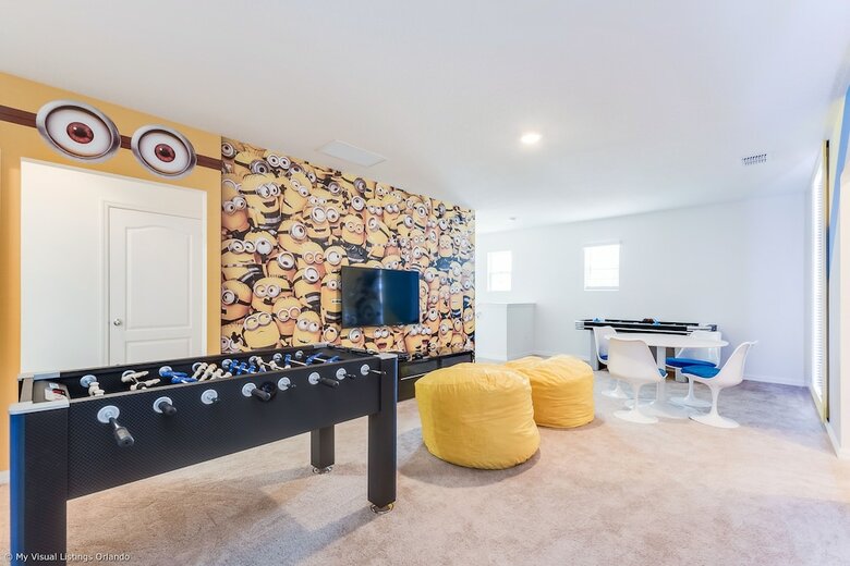 5280oak Luxury Ne 6 Bedroom 4.bath Home