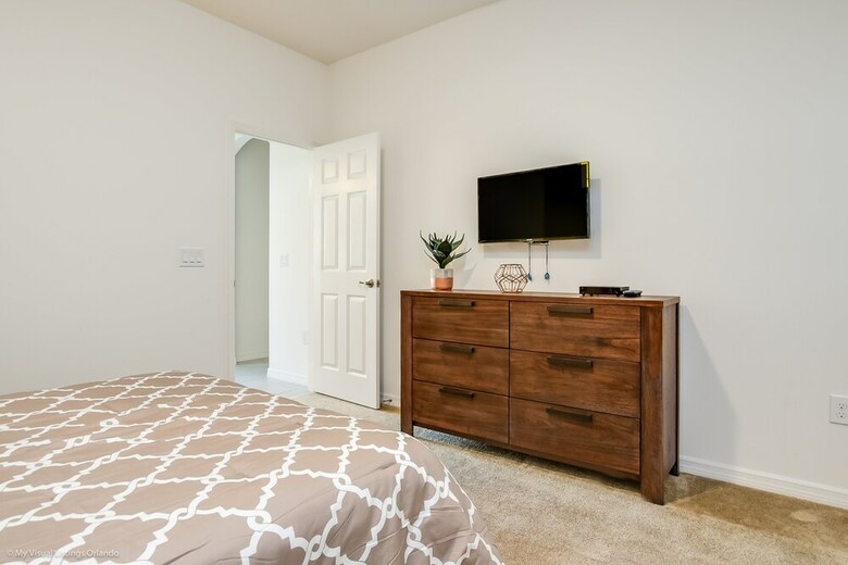 7013ows 14 Bed 11 Bathroom