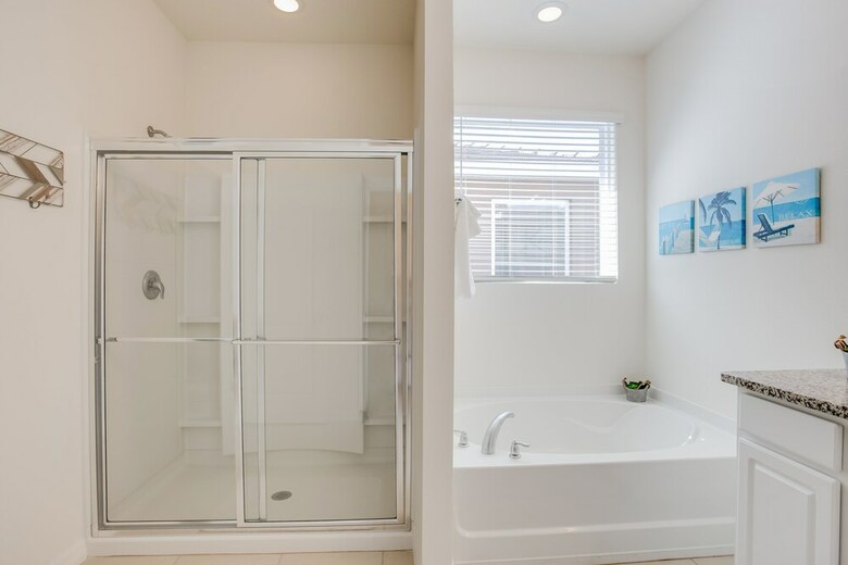 6091broadoak
