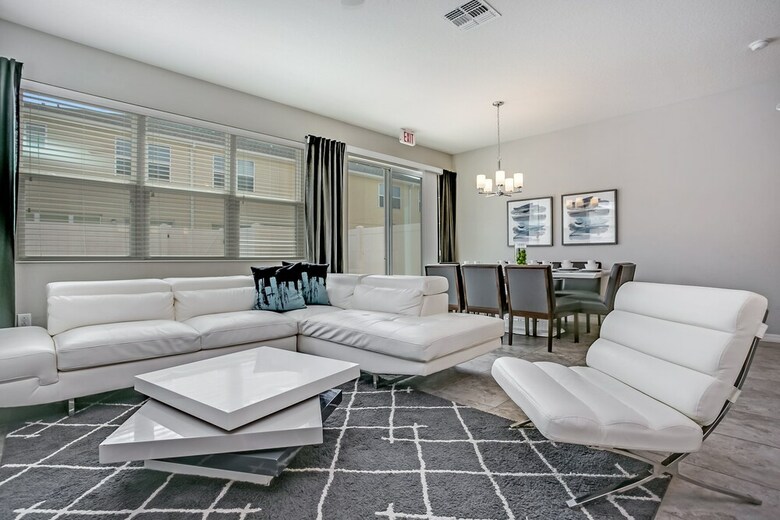 5128kway Amazing New Compass Bay Resort