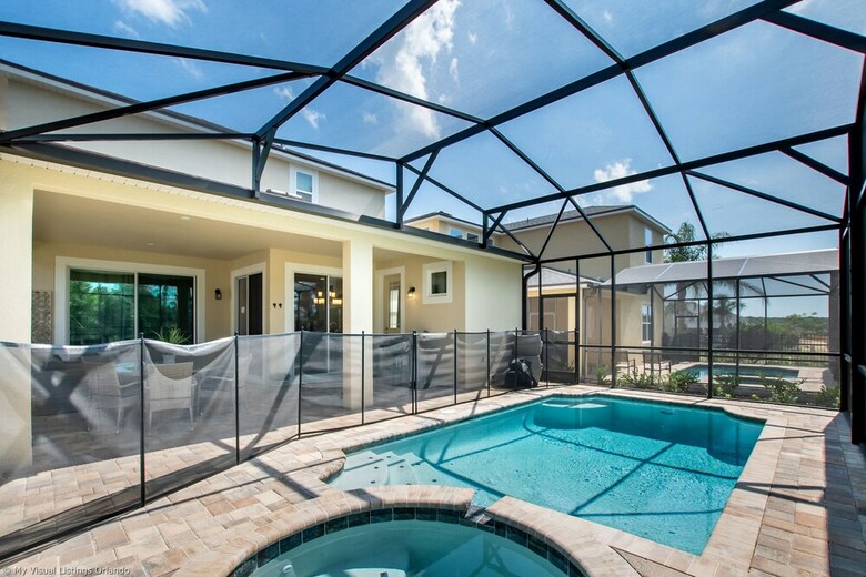 1504 New Luxury 6 Bed Villa With Pool/spa