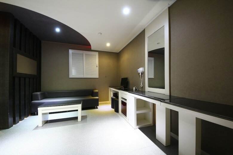 Samho Park Hotel