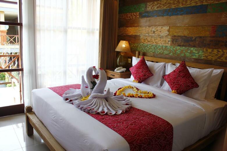 Hotel Merak Village