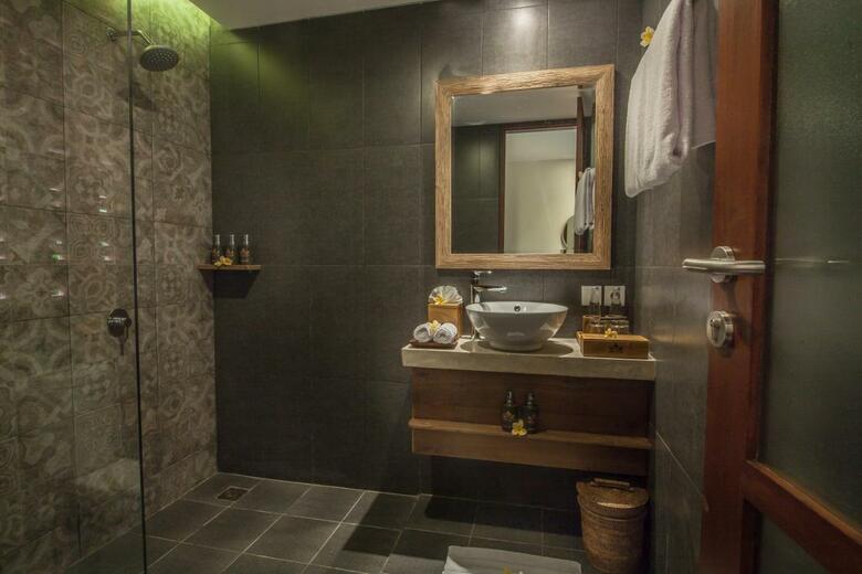 Hotel Merak Village