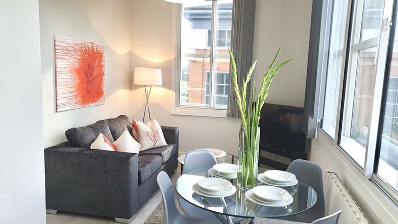 Heathrow Apartments By Manhattan