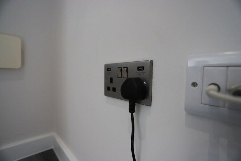 Apartamentos Nec Airport Shortstay