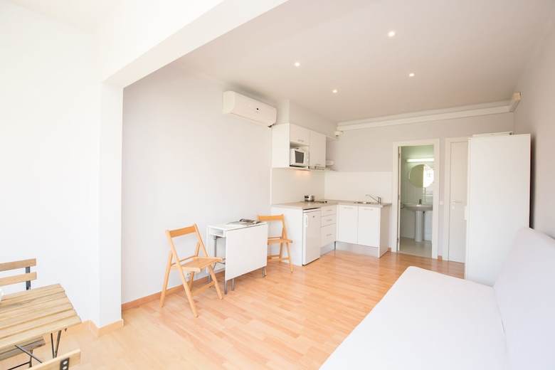 Apartamento Estudis Laura
