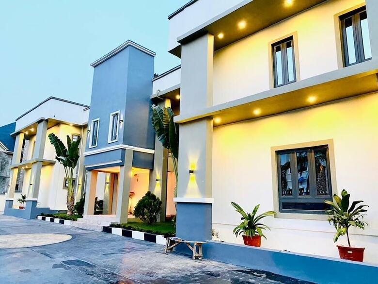 Mayfair Hotels