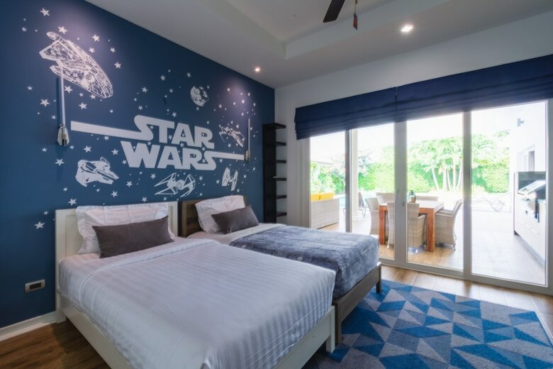 Luxury 5 Bedroom Pool Villa Js