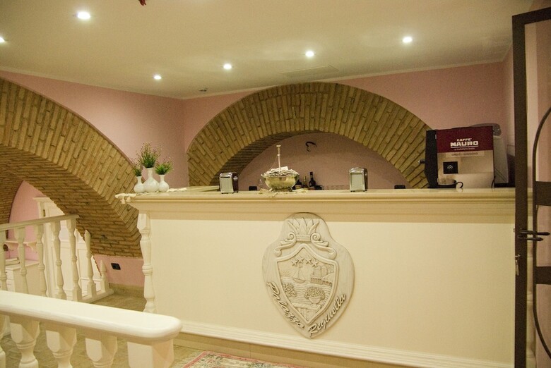 Palazzo Reginella Residence Hotel