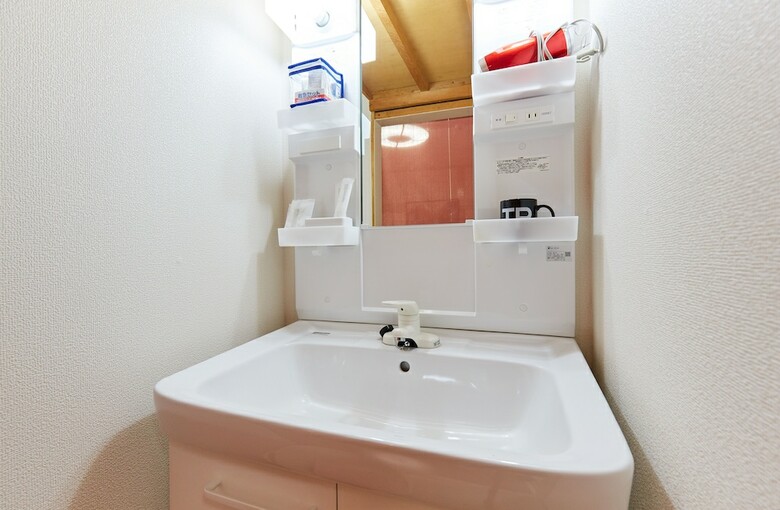Apartamentos Kamata Colorbee Family House