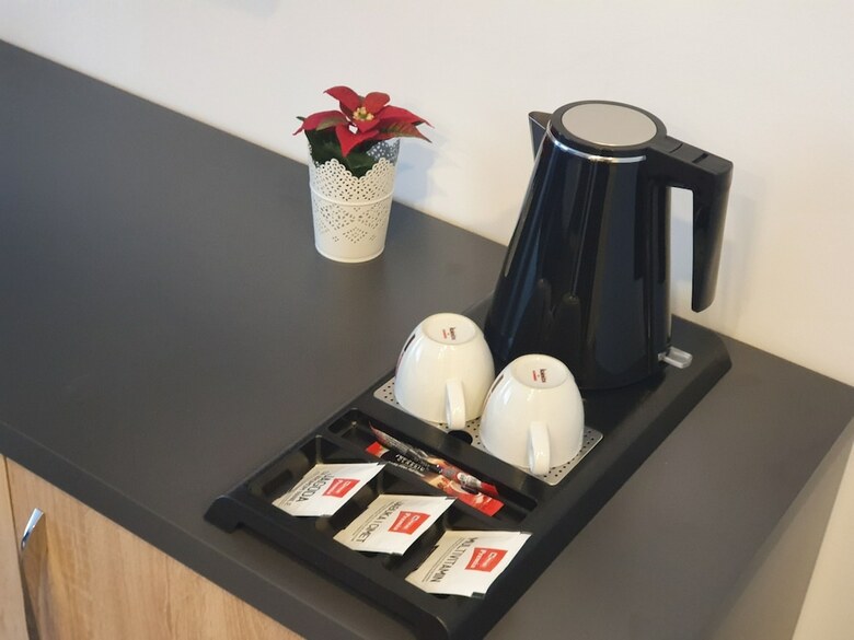 Hotel Premium Crown Suites