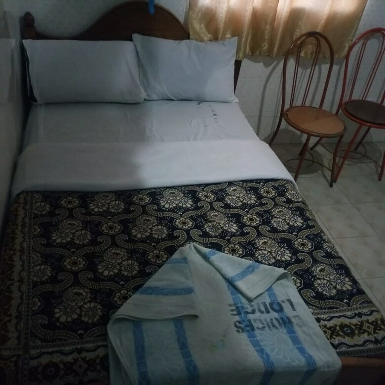 Hotel Choices Highway Lodge