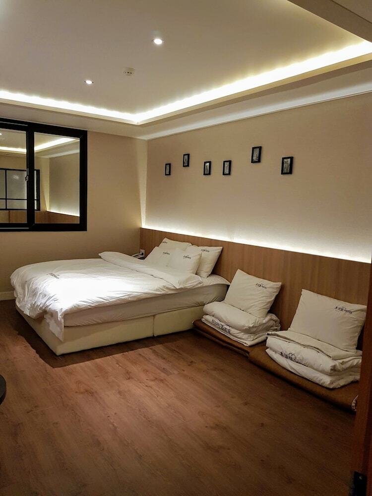 Hotel Chocolate Motel