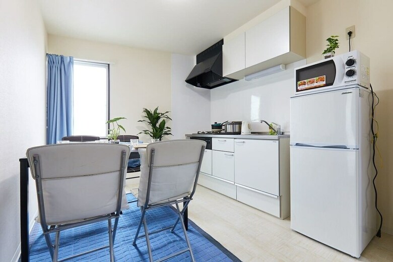 Apartamentos Nishikamata Colorbee House