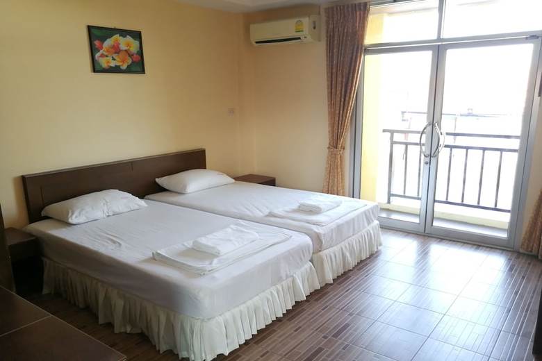 Hotel Oyo 889 Baan Sakdidet