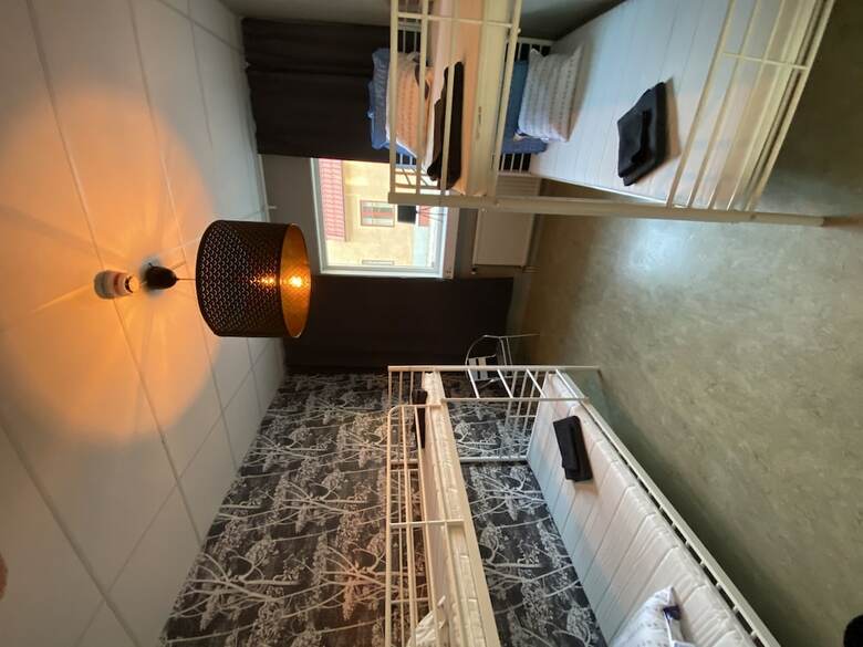 Hostal 365 City Hostel