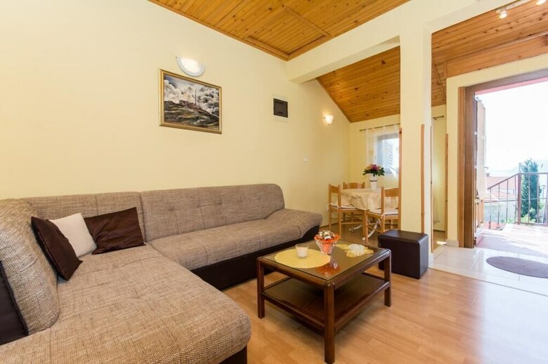 Apartment Gac