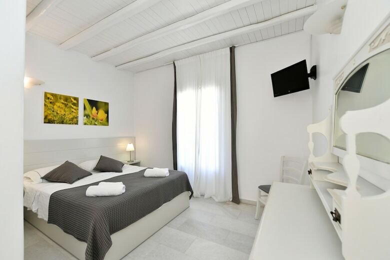 Aparthotel Anthos Apartments Paros