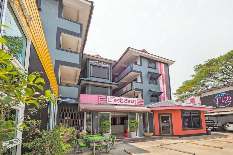 Hotel Oyo 891 Wiangchomphu