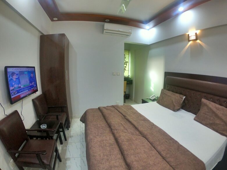 Residencia Stayflix Entire Private Room, Dha