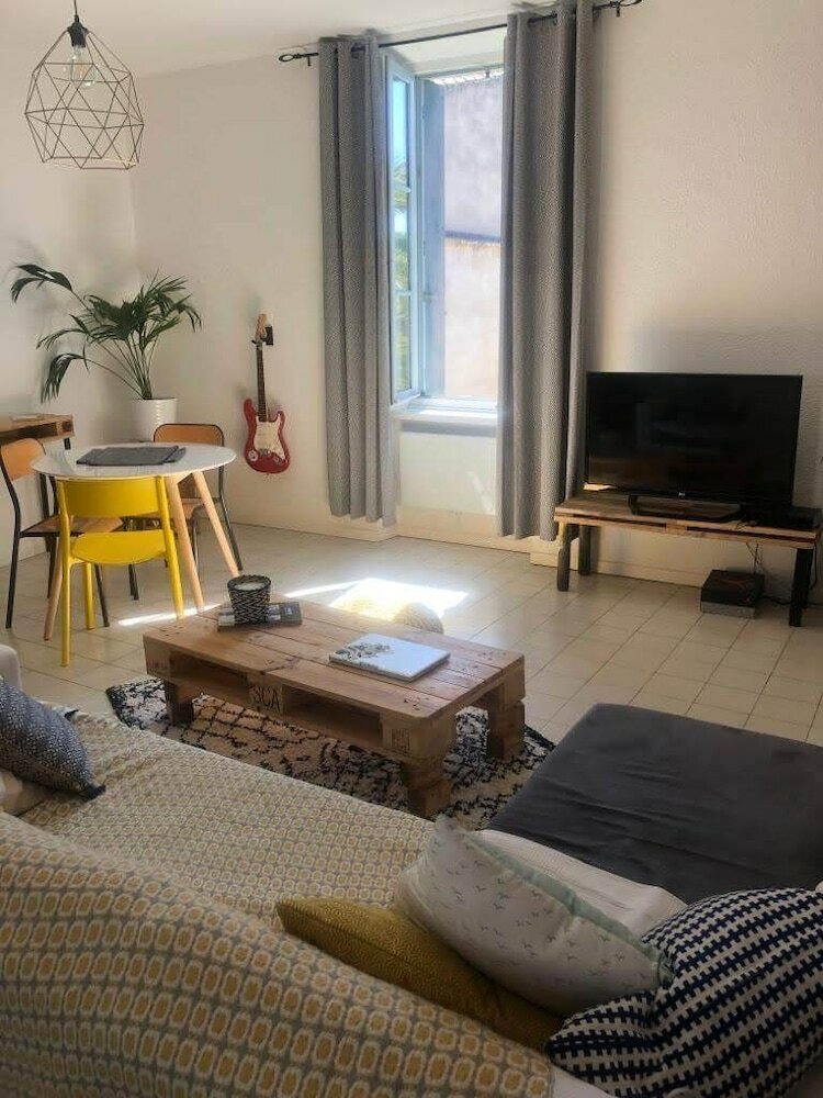 Apartamento Au Calme de La Barbacane