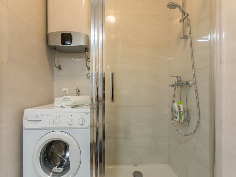 Sea View Apartment Astra