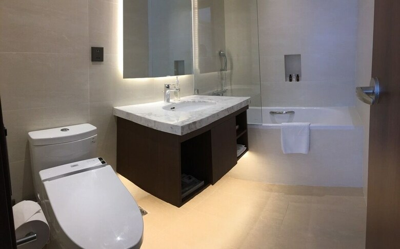 Hotel 1-2-3 Hanoi Linh Lang
