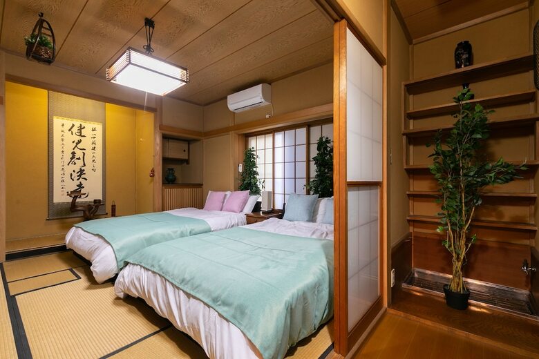 Shinjuku Japanese-style Two Storey House