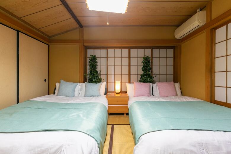 Shinjuku Japanese-style Two Storey House