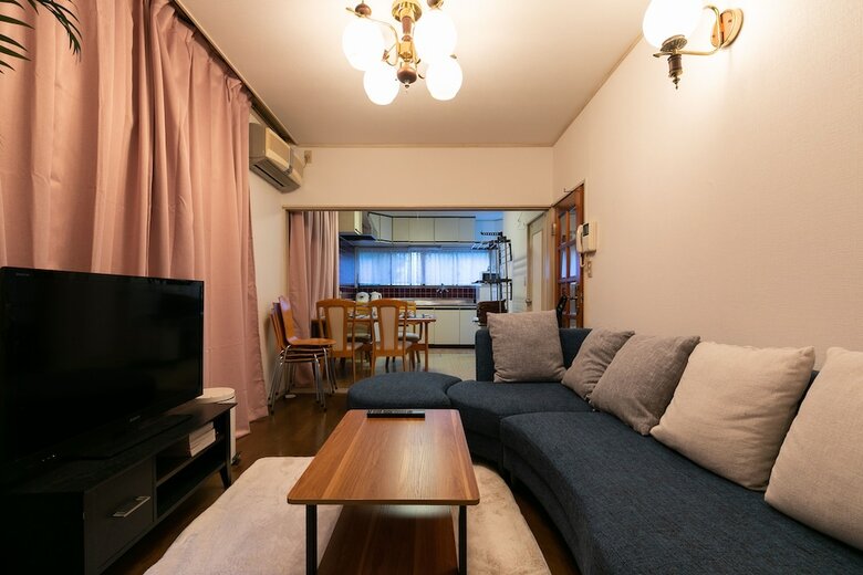 Shinjuku Japanese-style Two Storey House