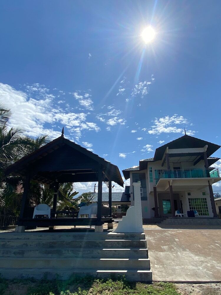 Hotel Che Beach House