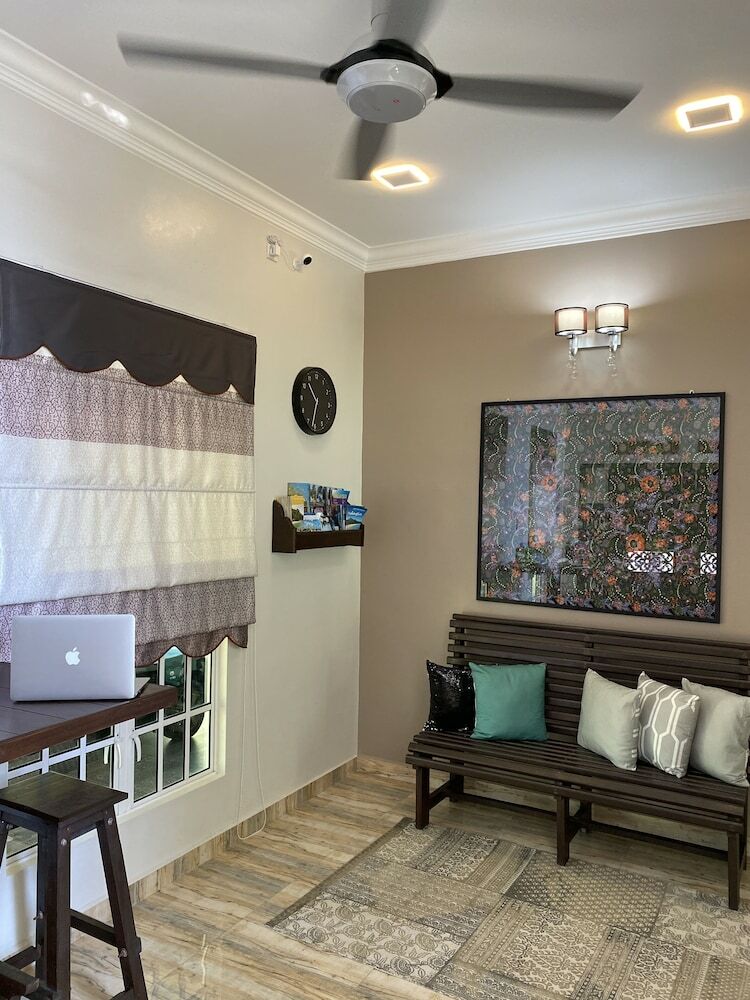 Hotel Che Beach House