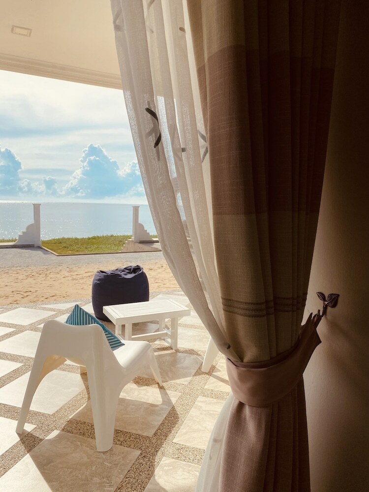 Hotel Che Beach House