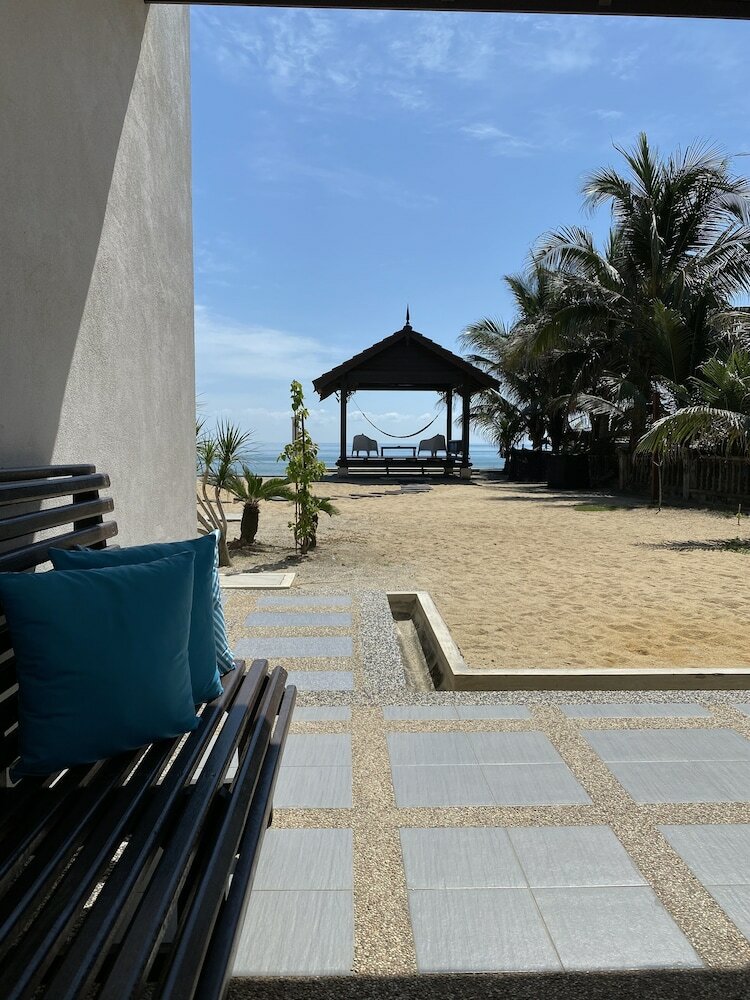 Hotel Che Beach House