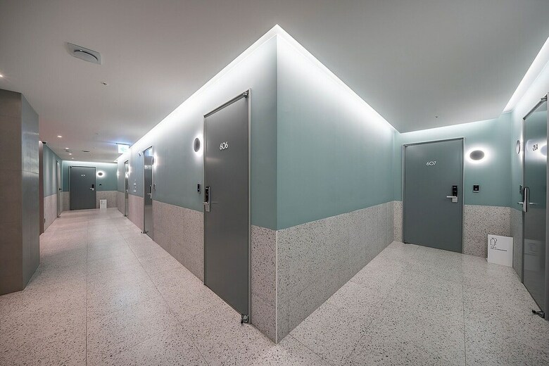 Gray Hotel