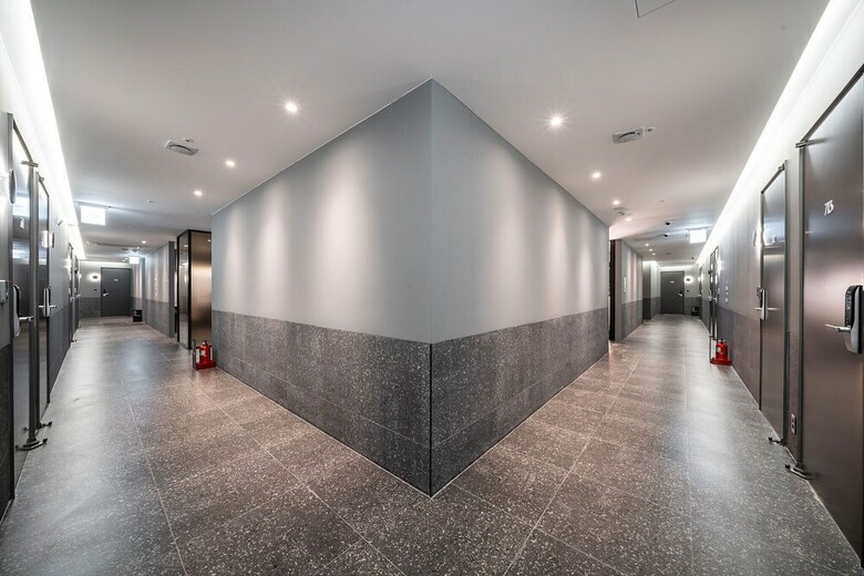 Gray Hotel