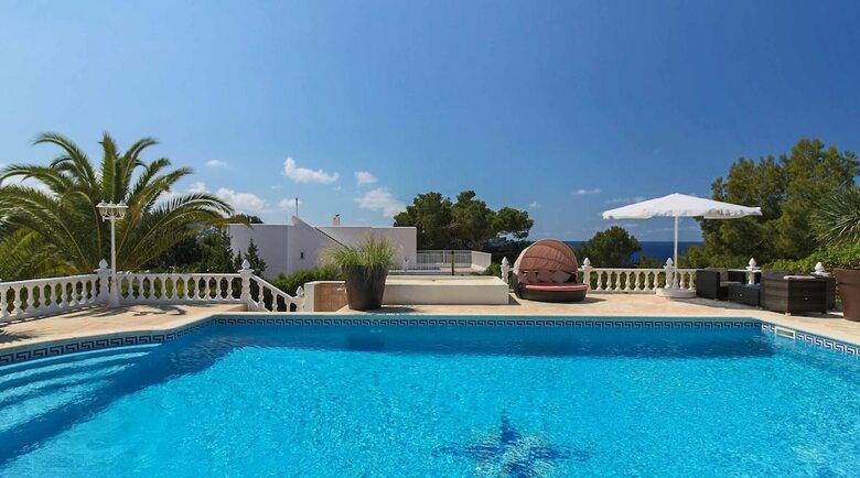 Villa Delfin