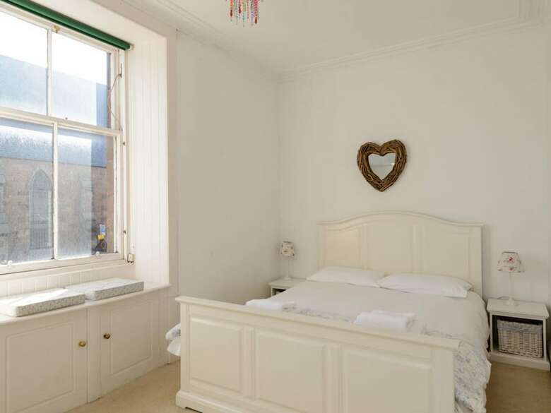 Cosy Rest - 1st Floor Apartment