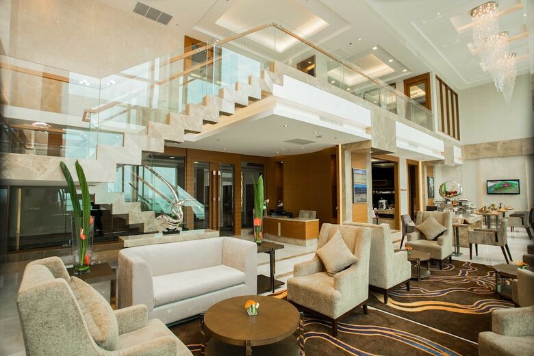 The Grand Fourwings Convention Hotel