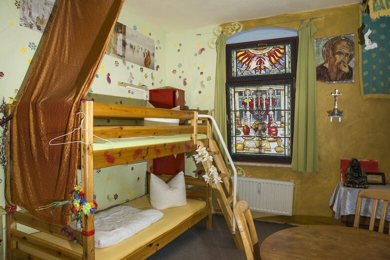 Hostal Lollis Homestay - Hostel