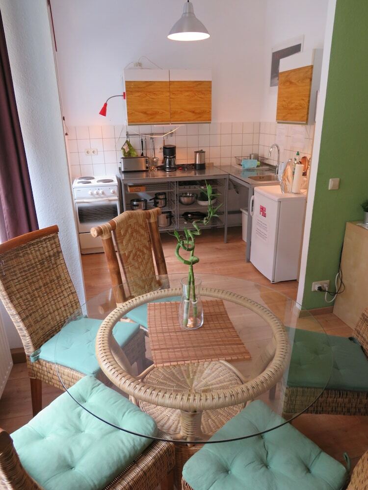 Hostal Lollis Homestay - Hostel