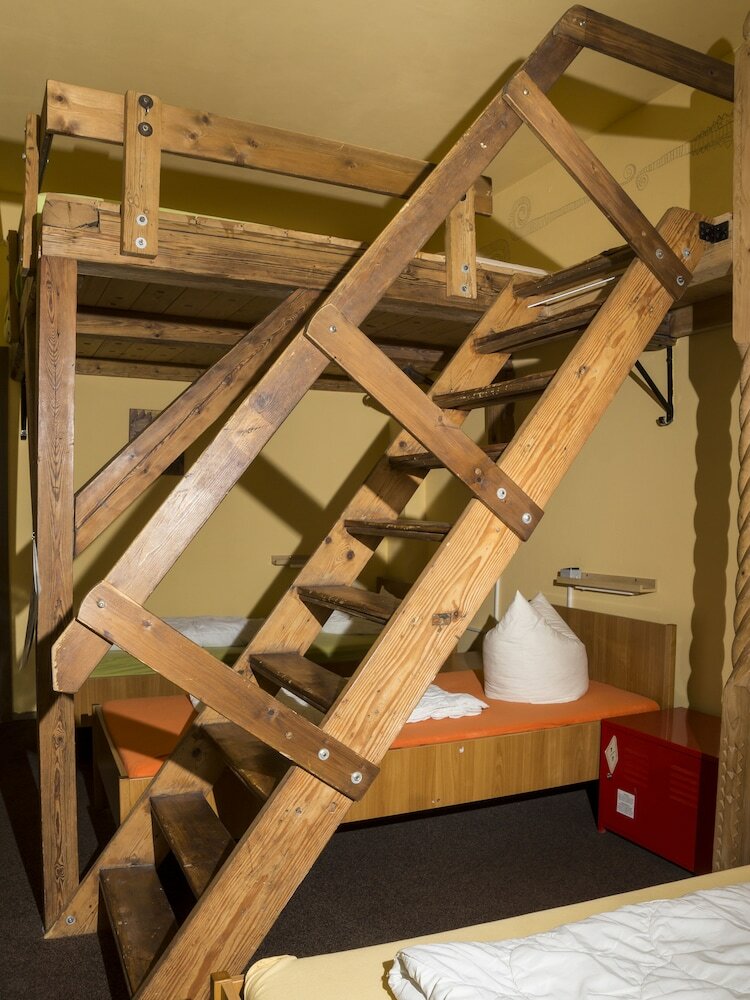 Hostal Lollis Homestay - Hostel