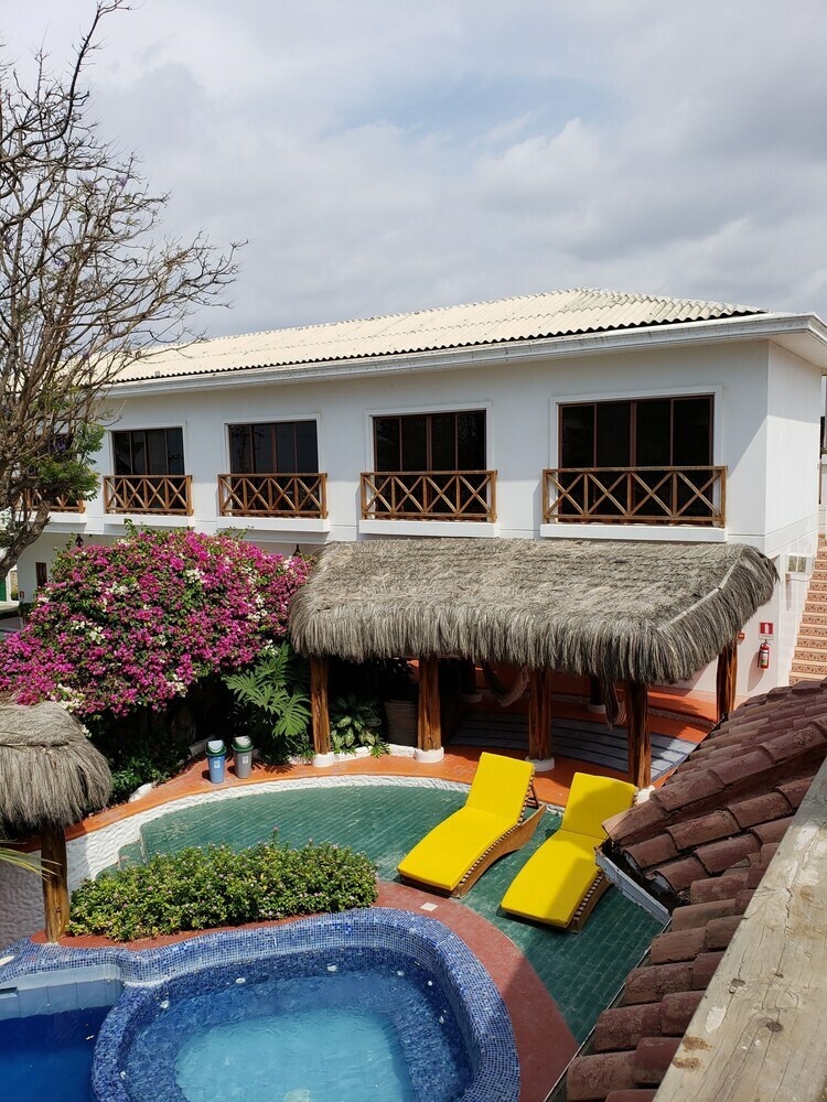 Hotel Hoster�a Punta Blanca
