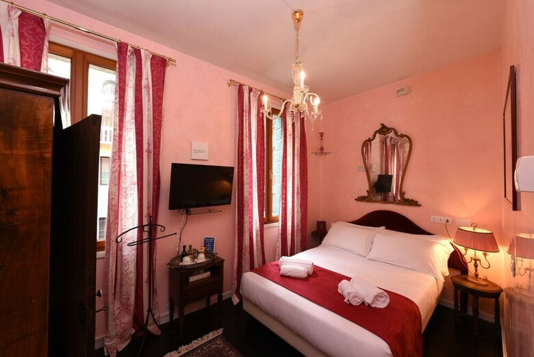 Bed & Breakfast Palazzo San Luca