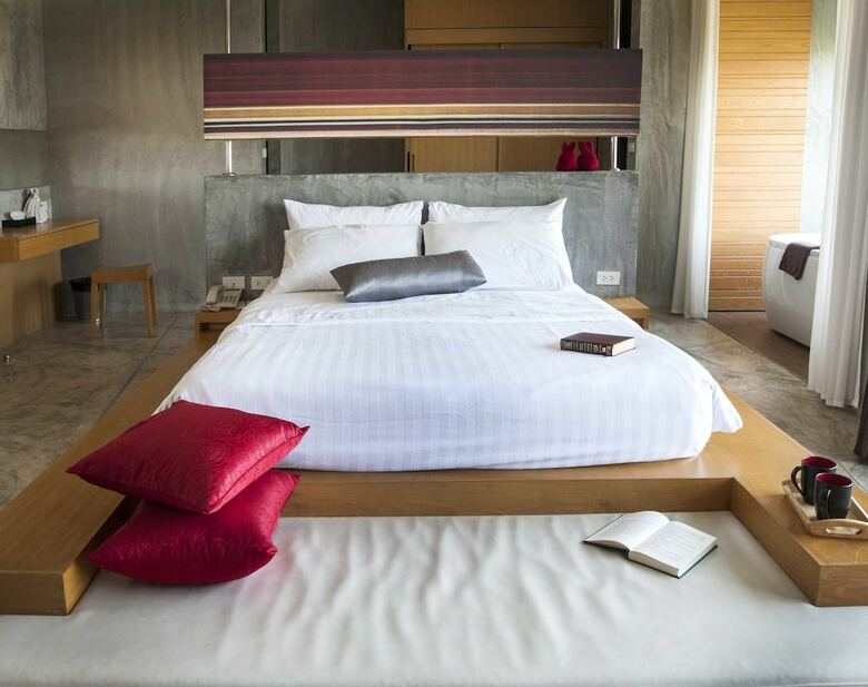 The Now Hotel