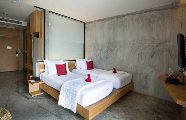 The Now Hotel
