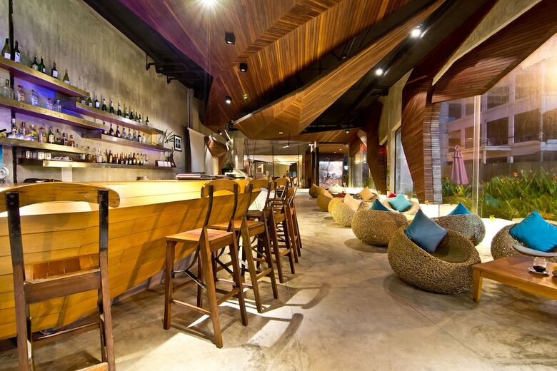 The Now Hotel
